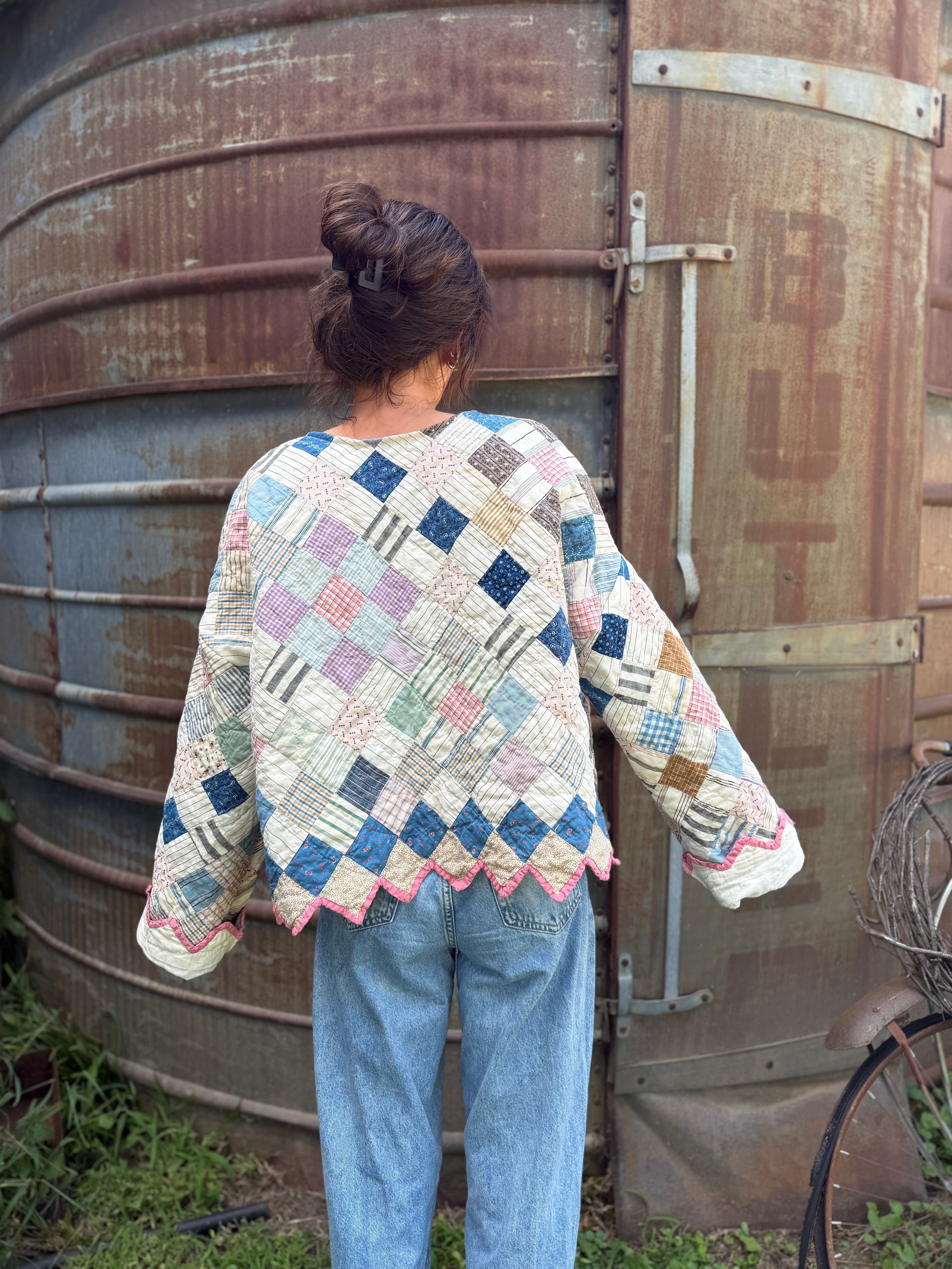 Pink and Blue Scalloped Edge (LG/XL)
