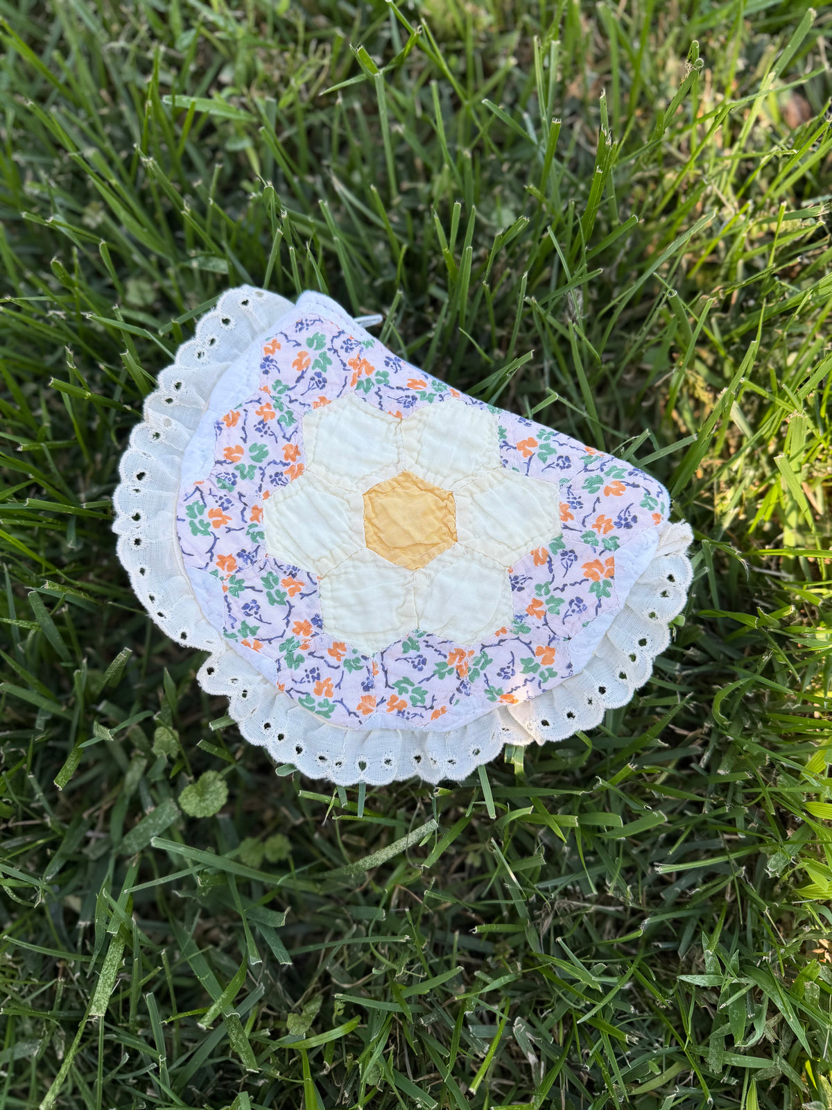 Ruffle Coin Purse